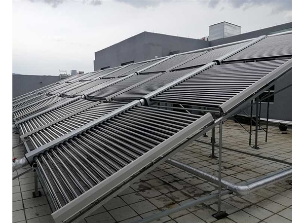 阳高医院10吨太阳能及空气能热水系统