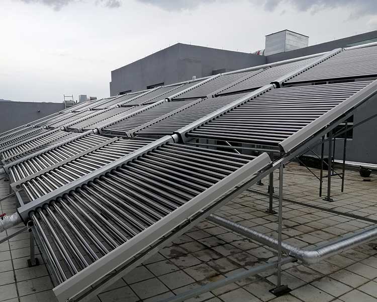 阳高医院10吨太阳能及空气能热水系统